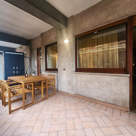 Appartement Authentic With Terrace
