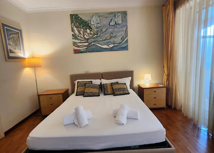 Authentic With Terrace Apartment *