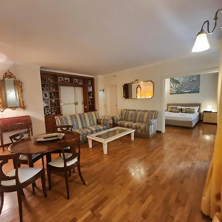 Apartament Authentic With Terrace
